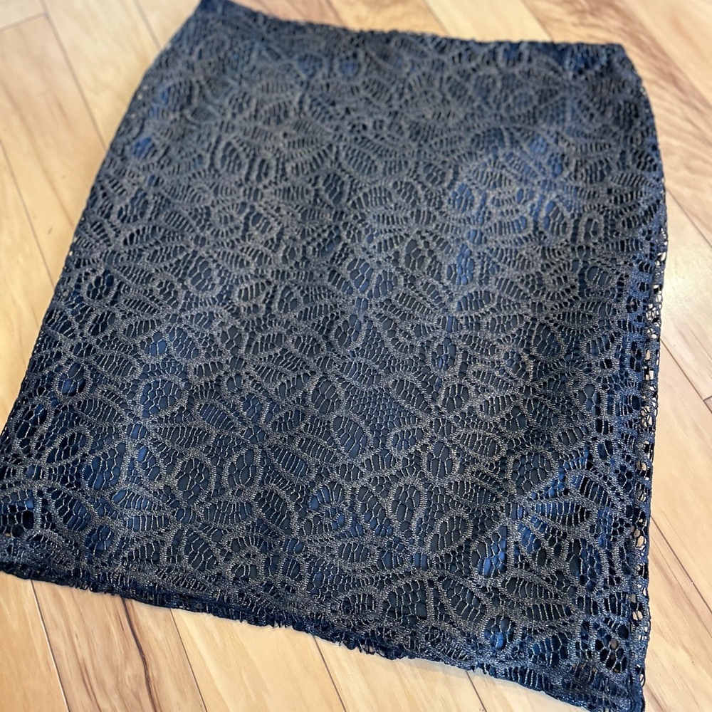 Willi Smith Black & Gold Metallic Lace Shimmer Pencil Skirt Size 4 Goth Glam